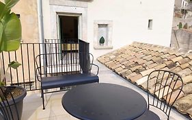 Acciana Rooms